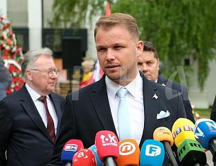 СТАНИВУКОВИЋ: О ГЕНЕРАЛУ МЛАДИЋУ ИМАМ ИНФОРМАЦИЈУ ПОСРЕДСТВОМ УКЦ