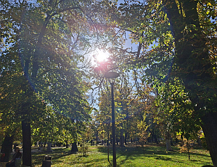 ДАНАС СУНЧАНО, МАЛО ТОПЛИЈЕ И ВЈЕТРОВИТО