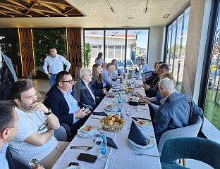 АЏИЋ УПРИЛИЧИО ПРИЈЕМ ЗА БИВШЕ ФУНКЦИОНЕРЕ ЛОКАЛНЕ СОМОУПРАВЕ