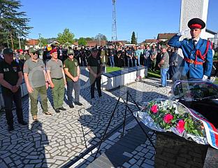 МИНИЋ: ЖРТВА ПРИПАДНИКА ДРУГЕ ПОСАВСКЕ БРИГАДЕ НИКАД НЕ СМИЈЕ БИТИ ЗАБОРАВЉЕНА