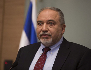 АВИГДОР ЛИБЕРМАН УПУТИО САУЧЕШЋЕ ДОДИКУ