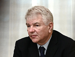 МЕШКОВ: ПАРИЗ ОМЕТА МИРОВНЕ НАПОРЕ С КИЈЕВОМ