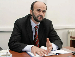 КОВАЧЕВИЋ: НЕ МОГУ ДА УРЕДЕ БИРАЧКИ СПИСАК, АЛИ БИ ДА УЗИМАЈУ ОТИСАК ПРСТА