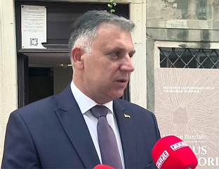 ГОЛУБОВИЋ ОТВОРИО ИЗЛОЖБУ "ДОМУС ДИЈАСПОРИКА" НА ВЕНЕЦИЈАНСКОМ БИЈЕНАЛУ