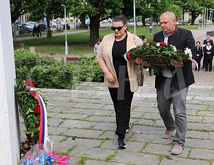 ЂУРИЋ: СРПСКИ НАРОД ДАО ВЕЛИКЕ ЖРТВЕ У СЛАМАЊУ НАЦИЗМА И ФАШИЗМА