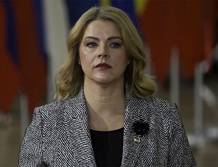 СИЛИНА ПОДНОСИ ОСТАВКУ НА ФУНКЦИЈИ ПРЕМИЈЕРА