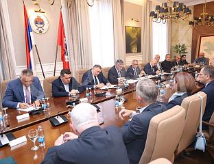 ДОДИК: НАША ЈЕ ДУЖНОСТ ДА ЖРТВА БОРАЦА БУДЕ ТРАЈНО ПОШТОВАНА