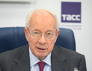 АЗАРОВ: ГОТОВО 70 ОДСТО УКРАЈИНАЦА СВАКОДНЕВНО КОРИСТИ РУСКИ ЈЕЗИК