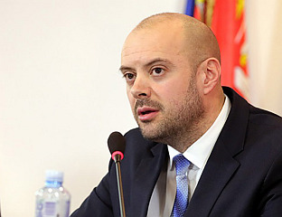 ОСКРНАВЉЕНА ЦРКВА НА СРПСКОМ ГРОБЉУ У ТУЗЛИ