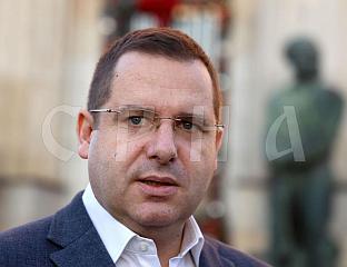 KOVAČEVIĆ: RULING COALITION BUILDS BRIDGES AND REMOVES IMPOSED BLOCKADE