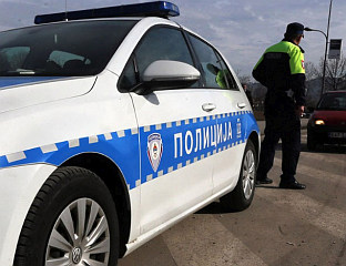 КВАД СЛЕТИО СА ПУТА У КНЕЖЕВУ, ДВОЈЕ МАЛОЉЕТНИКА ПОВРИЈЕЂЕНО
