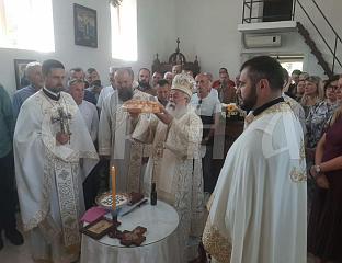 ПРОСЛАВЉЕНА КРСНА СЛАВА ДЕВЕТ ДЕЦЕНИЈА СТАРОГ ХРАМА У УСТИКОЛИНИ