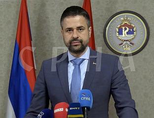 АМИЏИЋ: БАБАЉ И ВУКОВИЋ ИЗ СВОЈИХ ФОТЕЉА НЕМАЈУ ДОДИРНИХ ТАЧАКА СА ЖИВОТОМ РАДНИКА