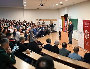 МИНИЋ: СРПСКА ЈЕДИНА ПРЕДАНА НА ЕВРОПСКОМ ПУТУ