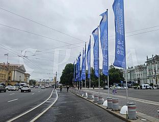 ДЕЛЕГАЦИЈА СРПСКЕ НА ЕКОНОМСКОМ ФОРУМУ, ЗАКАЗАНИ И БРОЈНИ БИЛАТЕРАЛНИ САСТАНЦИ