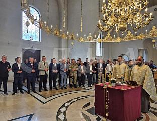 ПРЕМИЈЕР МИНИЋ И БУДИМИР НА ПАРАСТОСУ ПОГИНУЛИМ ПРИПАДНИЦИМА ОДРЕДА "ЈАХОРИНА"