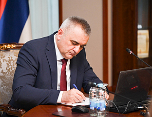 МИНИЋ: КРОЗ РЕБАЛАНС БУЏЕТА ДО РЕАЛИЗАЦИЈЕ БРОЈНИХ ПЛАНОВА И ПРОЈЕКАТА