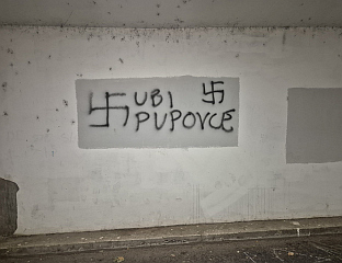 GRAFFITI READING “KILL THE PUPOVACS” APPEARS IN NEW ZAGREB