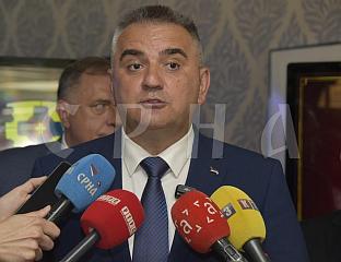 МИНИЋ: СРПСКУ У ОВОМ МОМЕНТУ НИКО НЕ МОЖЕ ДА УГРОЗИ