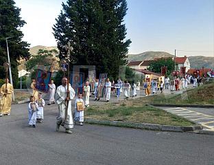 VIDOVDAN PROCESSION MARKING 110 YEARS SINCE SUFFERING OF SERBS PASSES THROUGH CITY