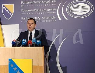 КОВАЧЕВИЋ: КОНЦЕПТ ОТИМАЊА И ПРИСВАЈАЊА СРПСКЕ ИСТОРИЈЕ, КУЛТУРЕ И НАСЉЕЂА НЕЋЕ ПРОЋИ
