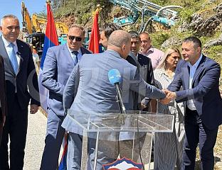 СТАНИШИЋ: ПУТНИ ПРАВАЦ ПРЕКО РОМАНИЈЕ - ЖИЛА КУЦАВИЦА РЕГИЈЕ