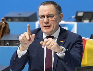 КРУПАЛА: НАТО ЈЕ МАШИНА ЗА ФИНАНСИРАЊЕ УКРАЈИНЕ