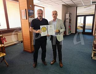 ОДРЖАНИ "ЛУЧИНИ КЊИЖЕВНИ СУСРЕТИ", ДЕЈАН СПАСОЈЕВИЋ ДОБИТНИК "ЛУЧИНЕ ПОВЕЉЕ"