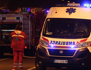 ДВА ЛИЦА СМРТНО СТРАДАЛА У ПОЖАРУ У СТАНУ НА ЗВЕЗДАРИ