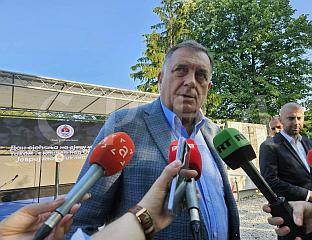 DODIK: MUSLIMS ARE TRYING TO DENY SERB RETURNEES A FUTURE
