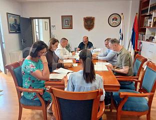 У ПРИПРЕМИ НОВА СТРАТЕГИЈА РАЗВОЈА, ПРИОРИТЕТ РЕКОНСТРУКЦИЈА ВОДОВОДА И ГЛАВНЕ УЛИЦЕ