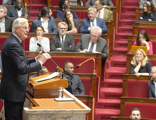 ПАРЛАМЕНТ УСВОЈИО ЗАКОН О ЗАБРАНИ ДРУШТВЕНИХ МРЕЖА МЛАЂИМА ОД 15 ГОДИНА