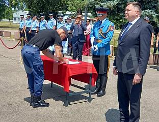 КАДЕТИ 29. КЛАСЕ ПОЛИЦИЈСКЕ АКАДЕМИЈЕ ПОТПИСАЛИ УГОВОРЕ