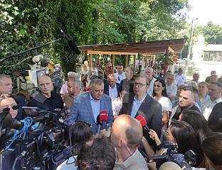 СРБИЈА ЗА ВРИЈЕМЕ ВУЧИЋА НАЈВИШЕ ЧИНИ ЗА СРПСКУ