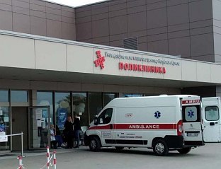 PATIENT JUMPS FROM UCC BUILDING