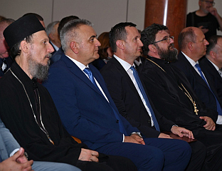 МИНИЋ: СНАЖНА ПОДРШКА РАЗВОЈУ ТРЕБИЊА СЕ НАСТАВЉА