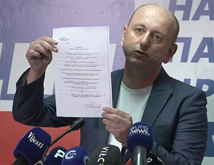 КНЕЖЕВИЋ ПОКАЗАО ДОКУМЕНТА ДА ЈЕ СПАЈИЋ ПРИПАДНИК ВОЈСКЕ СРБИЈЕ