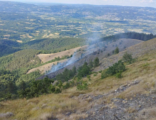 ТРНИНИЋ: СИТУАЦИЈА НА ПОЖАРИШТИМА БОЉА, НАЈТЕЖЕ НА ПОДРУЧЈУ ТРЕБИЊА
