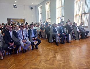 МИНИЋ СТИГАО НА ПРВИ САБОР ПОВРАТНИКА