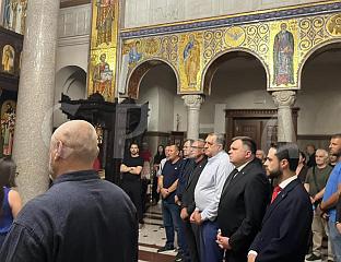 У ТОКУ ПОМЕН ГЕНЕРАЛУ МЛАДИЋУ, ПРИСУСТВУЈУ ДОДИК, ОСТОЈИЋ, БУДИМИР, ГАГИЋ