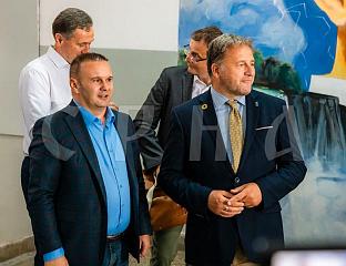 ЋОСИЋ: БОЉИ УСЛОВИ ЗА ОДВИЈАЊЕ НАСТАВЕ