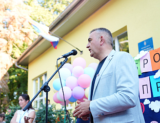 МИНИЋ: ЦИЉ ИНСТИТУЦИЈА ДА ДЈЕЦИ ОБЕЗБИЈЕДИ МИРНО И СРЕЋНО ШКОЛОВАЊЕ