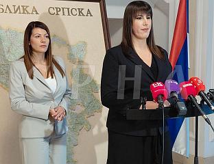 КУЗМИЋ: ЖЕНЕ НА СВИМ ПОСЛОВИМА ОДГОВОРНЕ И УСПЈЕШНЕ