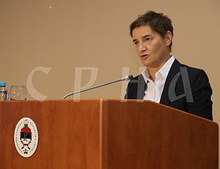 БРНАБИЋ: ПОСЕБНУ ПАЖЊУ ПОСВЕТИЛИ ОЧУВАЊУ СРПСКОГ ЈЕЗИКА, ЋИРИЛИЧКОГ ПИСМА, КУЛТУРЕ СЈЕЋАЊА