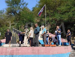 СЛУЖЕН ПАРАСТОС СТРАДАЛИМ СРБИМА ИЗ СЛАПАШНИЦЕ
