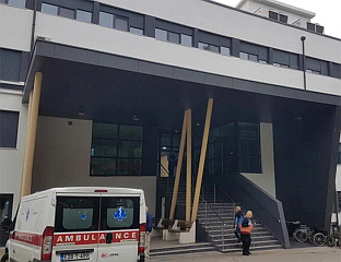 ПОВРИЈЕЂЕНОЈ ДЈЕЦИ АМПУТИРАНЕ НОГЕ, ДЈЕВОЈЧИЦЕ СТАБИЛНО, ДЈЕЧАК НА ИНТЕНЗИВНОЈ