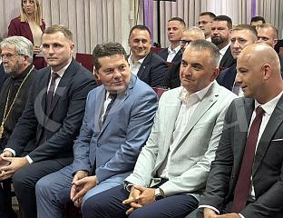 ПОЧЕЛА СВЕЧАНА АКАДЕМИЈА, ПРИСУСТВУЈУ МИНИЋ И СТЕВАНДИЋ