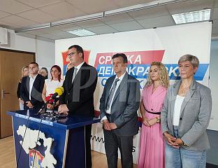 БОЖОВИЋ: ЗАЛАГАЋУ СЕ ЗА ДЕЈТОНСКУ БиХ