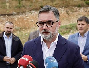 КОШАРАЦ: ПОЗИВ НА БОЈКОТ СРПСКИХ ПРОИЗВОДА - НЕМОЋ ПОЛИТИКЕ САРАЈЕВА