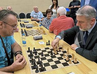 ШЕРАНИЋ: ПЕНЗИОНЕРИ ИМАЈУ ПУНУ ПОДРШКЕ ВЛАДЕ